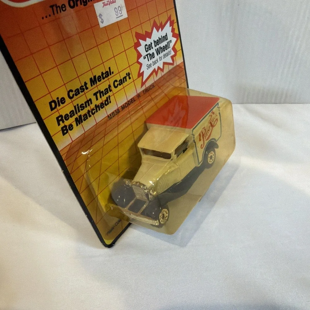 Vintage Matchbox Lot 3 Supervan II Dune Man‎ Pepsi Truck Carded Diecast